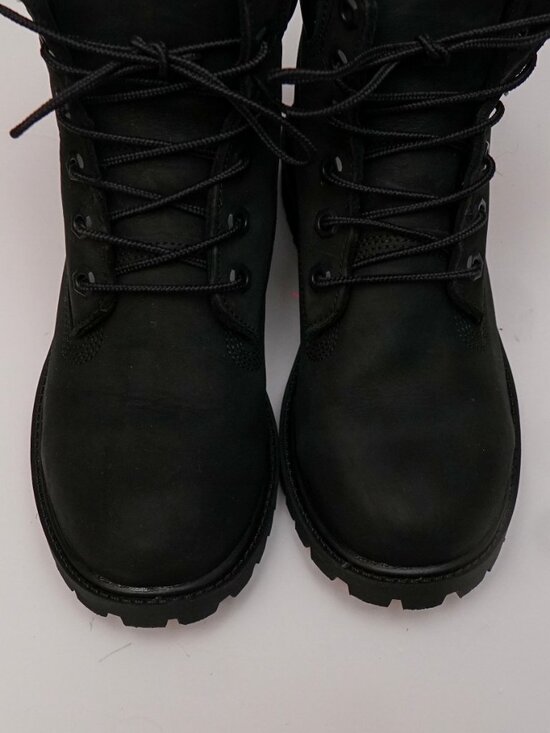 Timberland Classic Waterproof Men\'s Boots - Black Nubuck, US Size 5M  Black